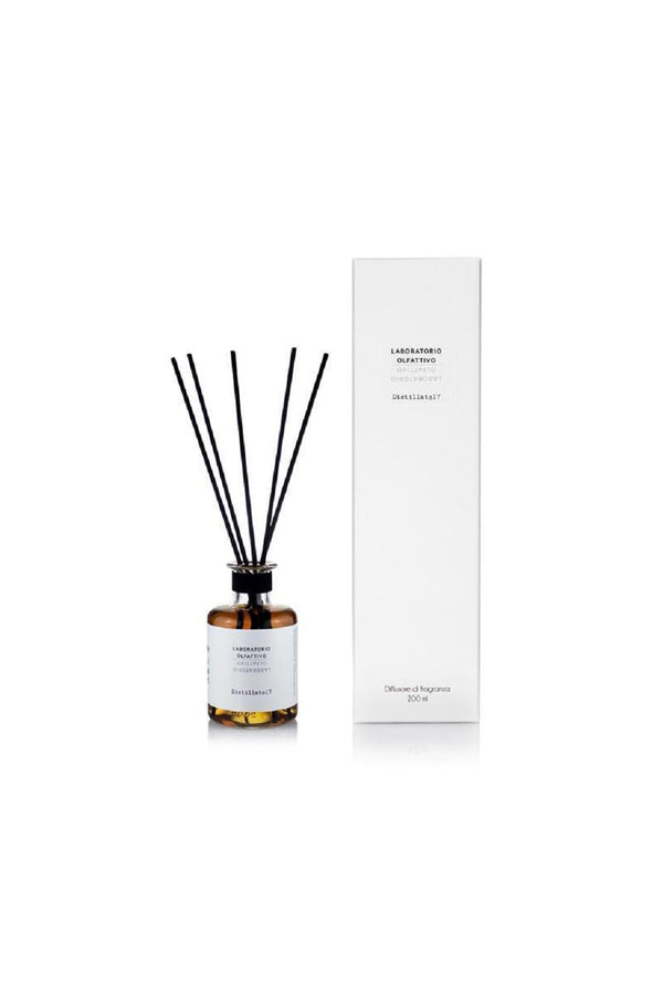 Diffuser - De Novo Floral Design