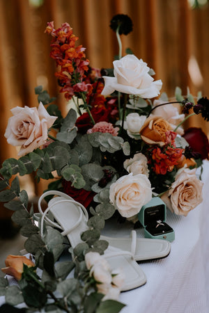 Richly Toned Accent Flowers: A Touch of Vintage Elegance with Wine and Toffee Shades for GTA Events